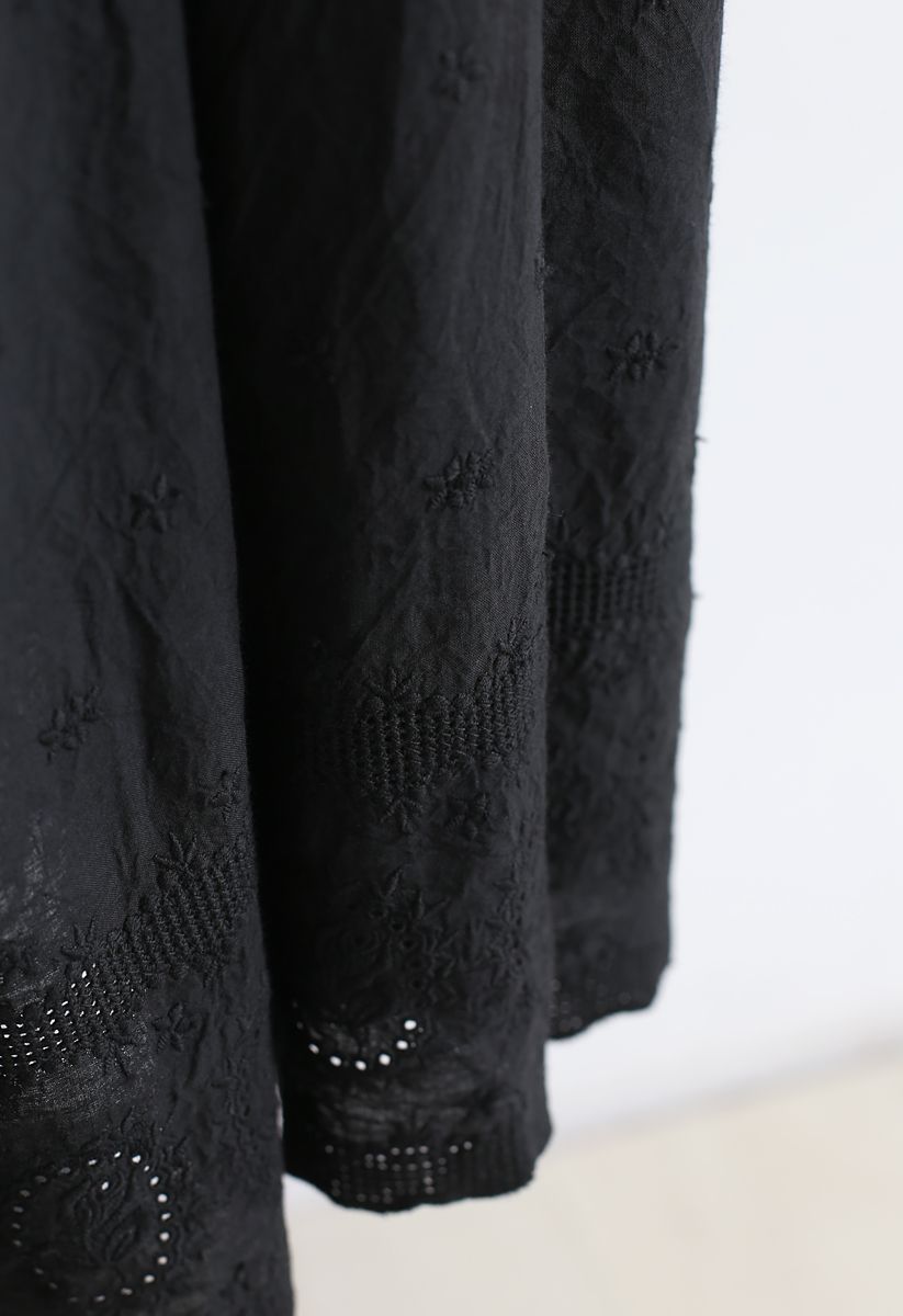 Frill Hem Plunging V-Neck Sleeveless Maxi Dress in Black