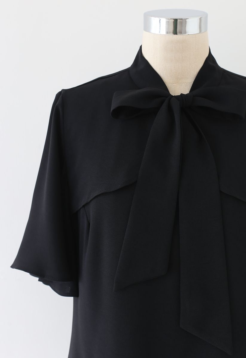 Bow Tie Flare Sleeves V-Neck Top in Black