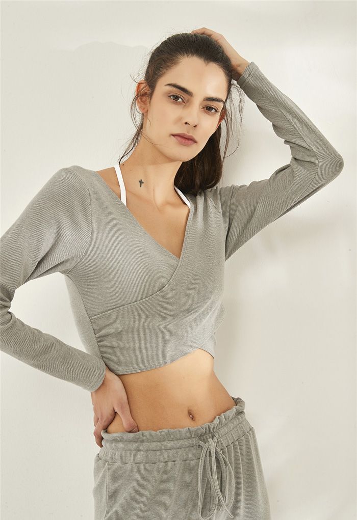 Crisscross Front Long Sleeves Ribbed Top in Grey
