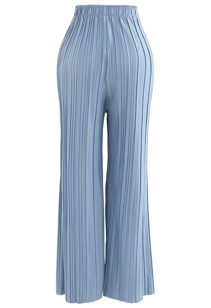 Full Pleated Two-Piece Shorts and Pants in Blue